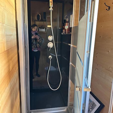 Maison En Bois 1 Chambre 4 Couchages Type Tiny House Γκρανβίλ Εξωτερικό φωτογραφία